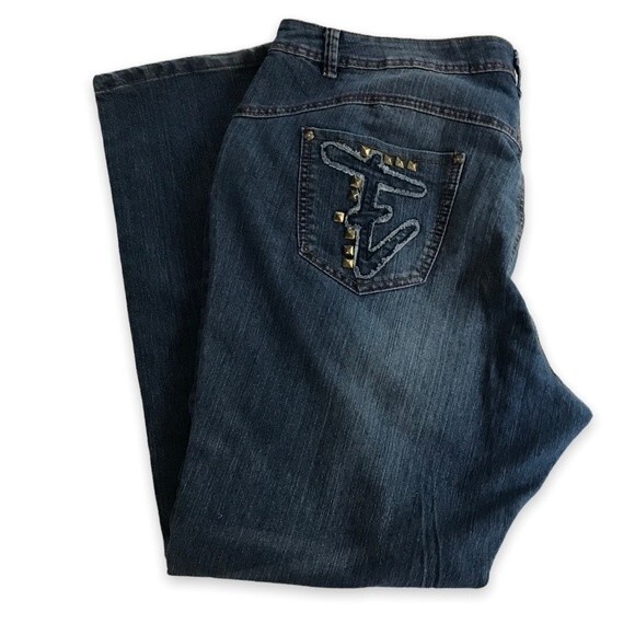 Ecko Red Denim Distressed Studded Back Pocket Straight Leg Jeans Women's Size 22 - Picture 2 of 16